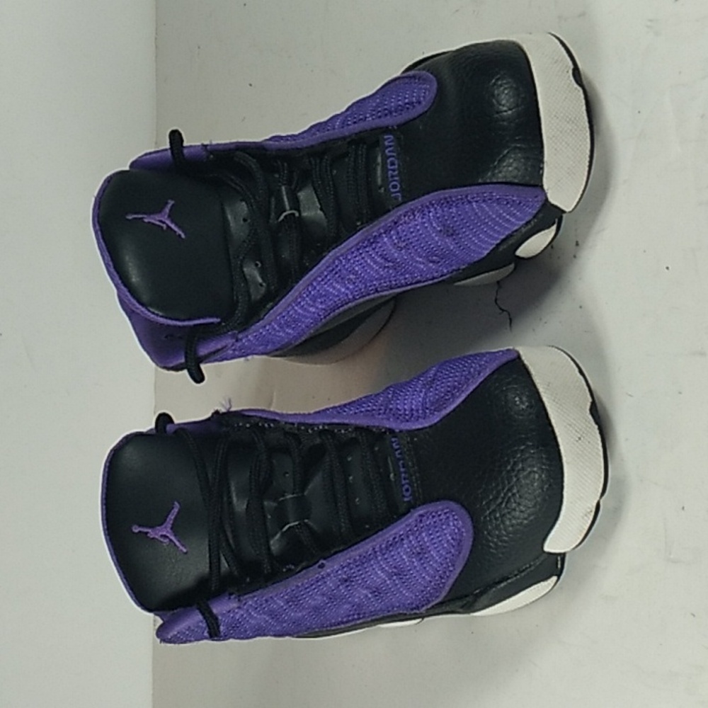 Air Jordan 13 Retro Shiekh Purple and Black Unisex Size 1Y Sneakers.